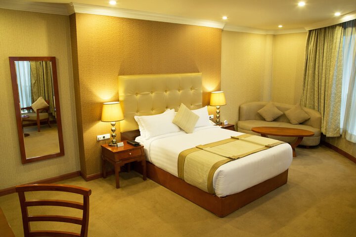 Room 16 of 75