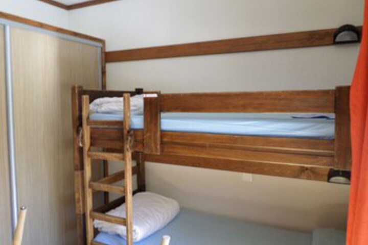 Room 40 of 59