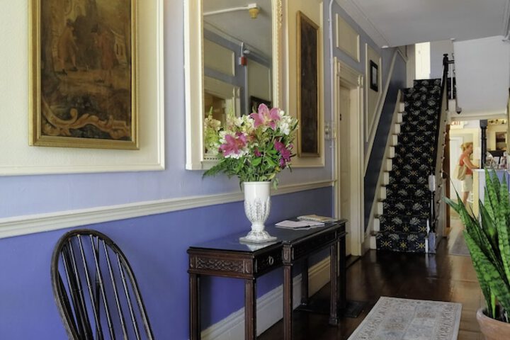 Ballroom/Hall 18 of 30