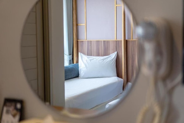 Room 17 of 52