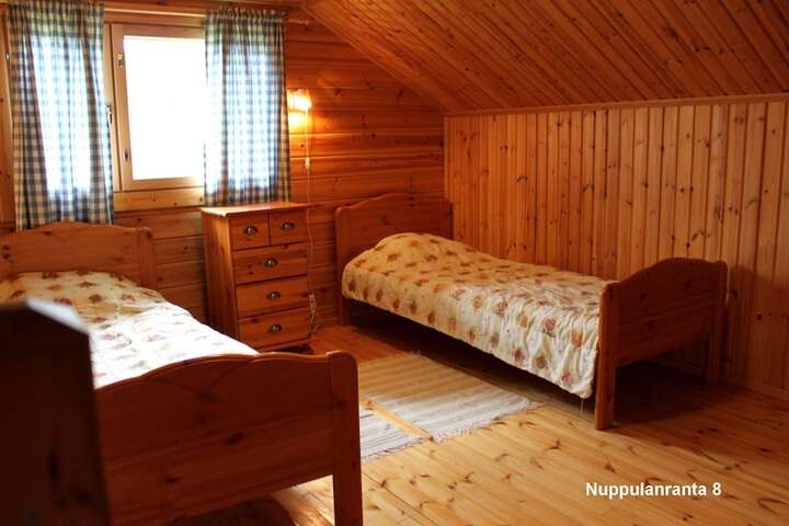 Room 2 of 15