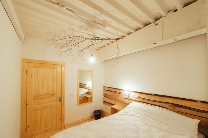 Room 22 of 26