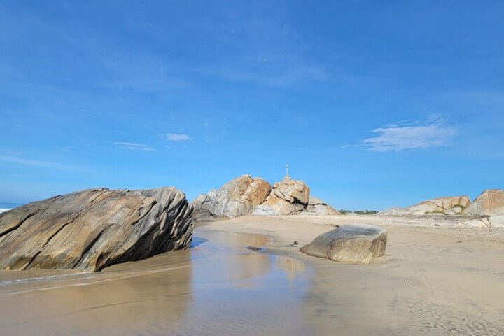 Beach 113 of 229