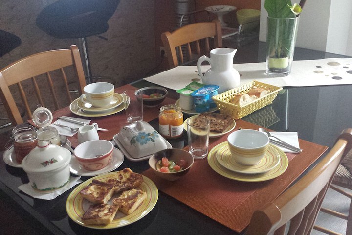 Breakfast/Coffee Service 13 of 16