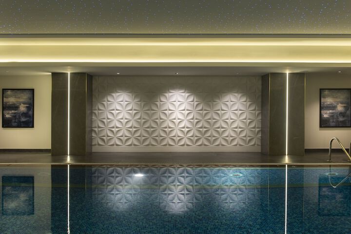Pool 23 of 36