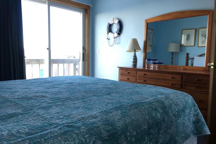Room 10 of 55