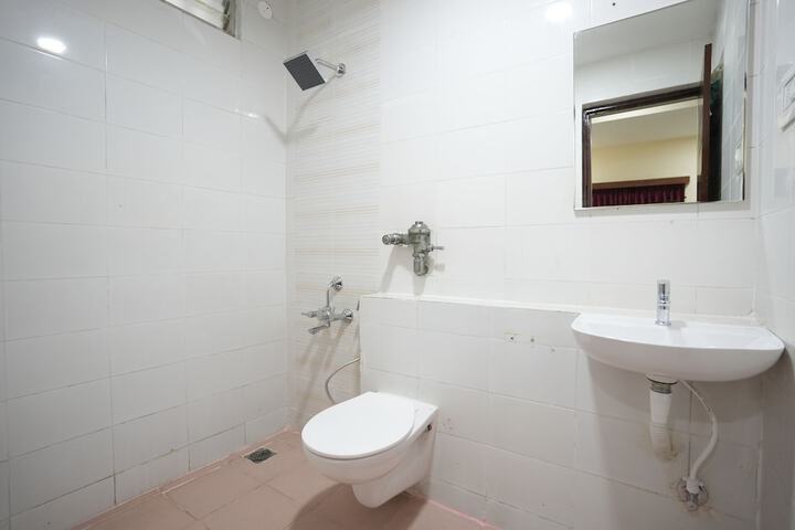 Room 17 of 20