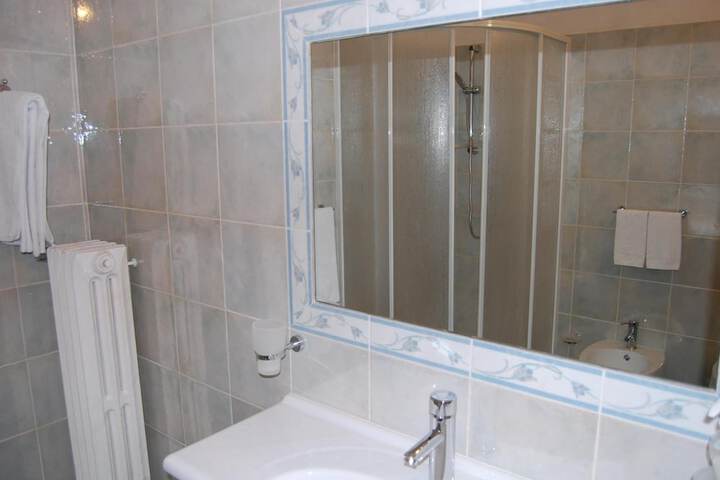 Bath Interior