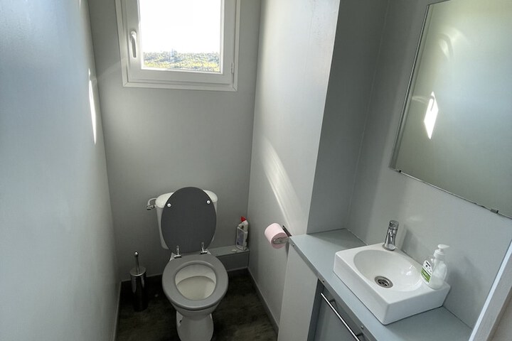 Room 18 of 41