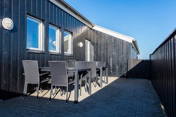 Terrace/Patio 30 of 37