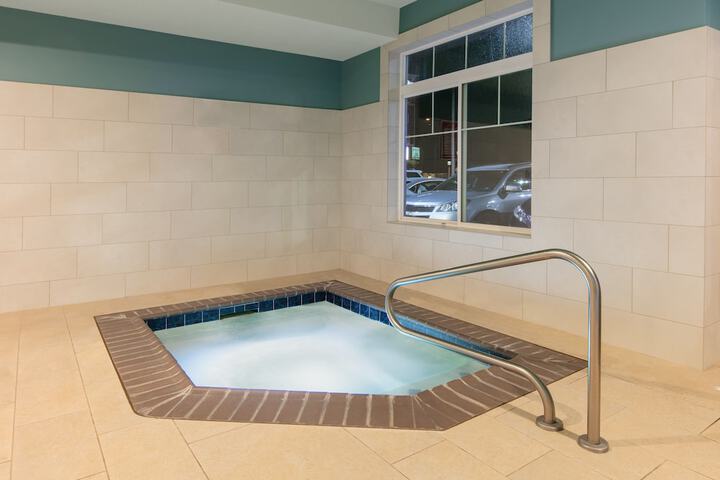 Pool 37 of 74