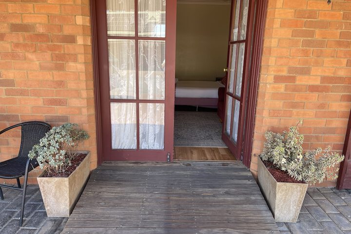 Room 3 of 54