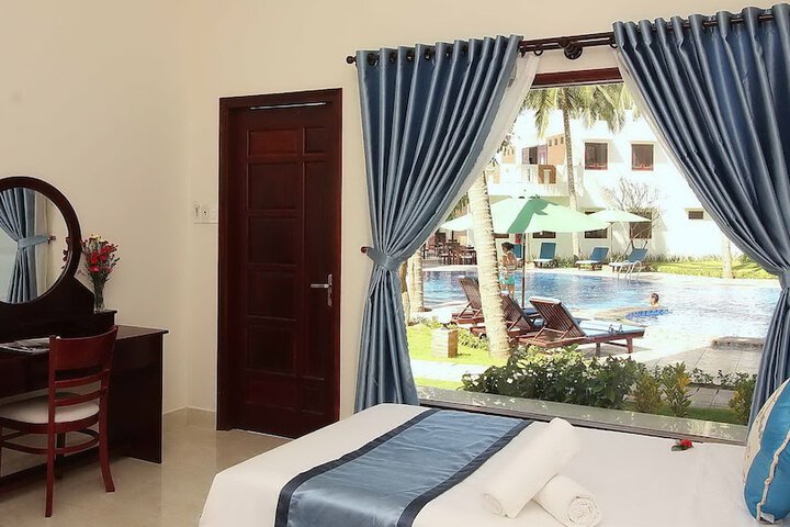 Room 49 of 151