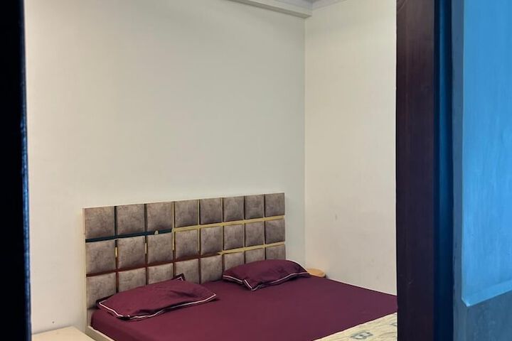 Room 19 of 31