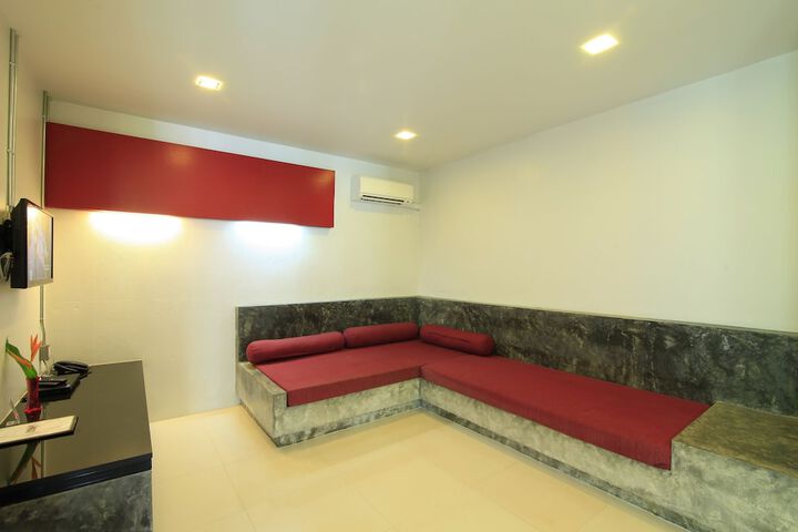 Room 16 of 75