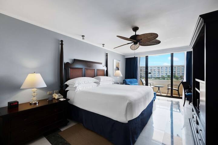 Room 37 of 138