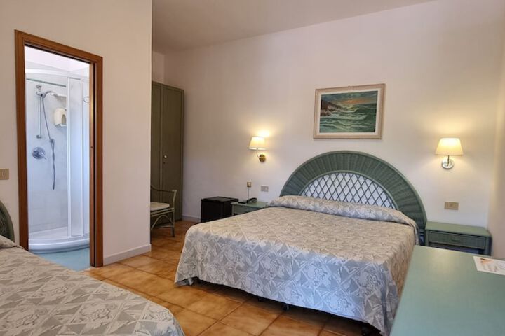 Room 20 of 51