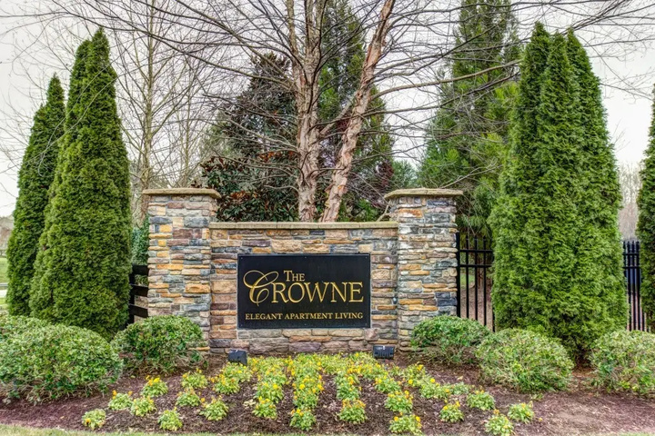 Crowne at Swift Creek