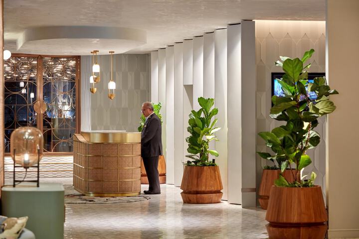 Concierge desk