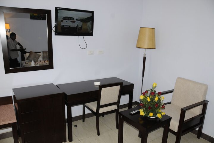 Room 20 of 23