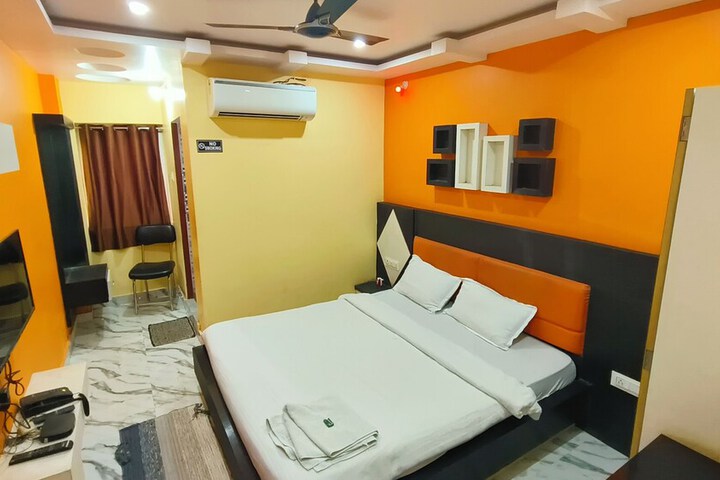 Room 29 of 40