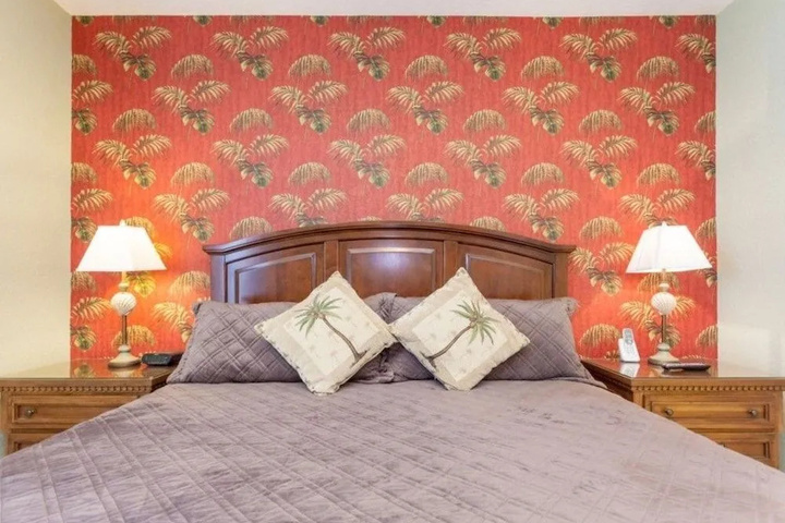 Room 2 of 27