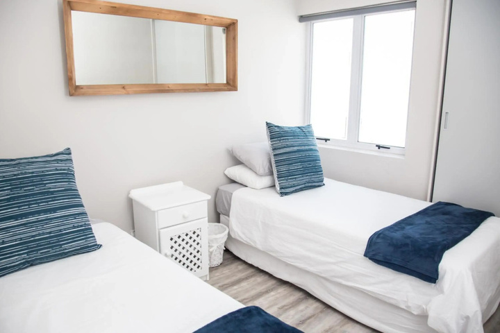 Room 4 of 22