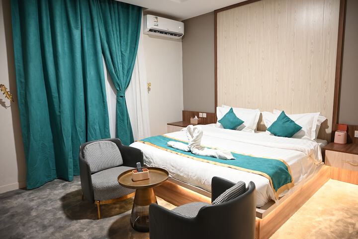 Room 22 of 61