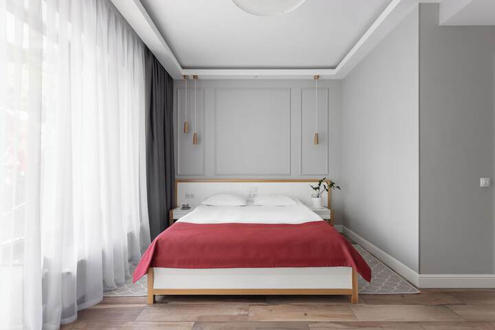 Room 12 of 36