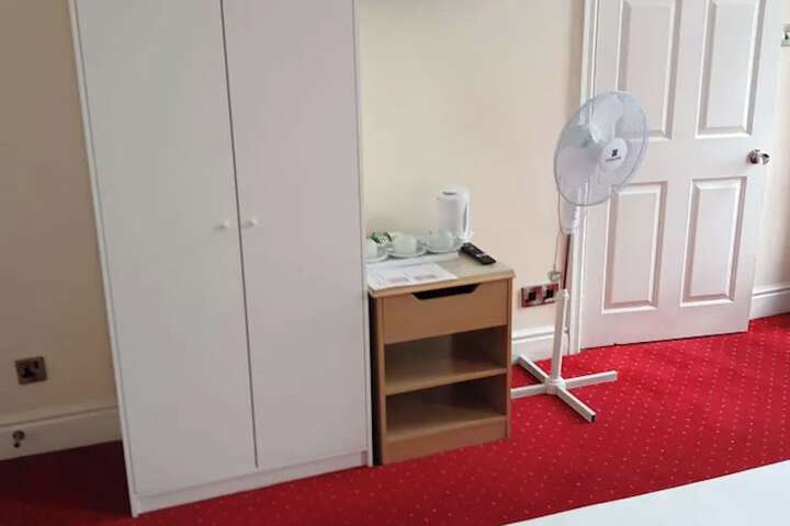 Room 39 of 73