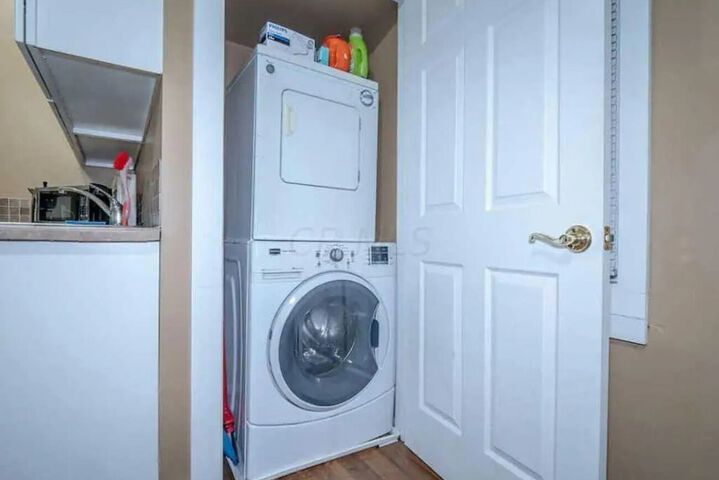 Laundry 22 of 59