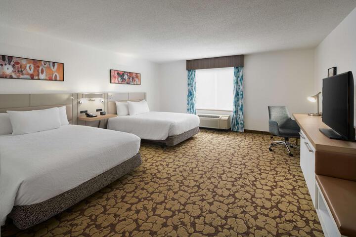 1 King Bed (7 of 20)