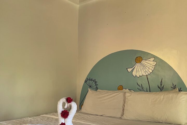 Room 15 of 33