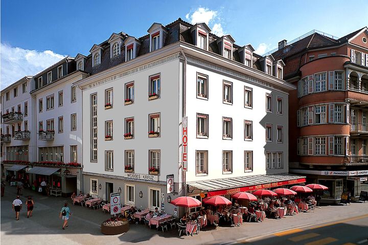 Hotel Weisses Kreuz in Interlaken