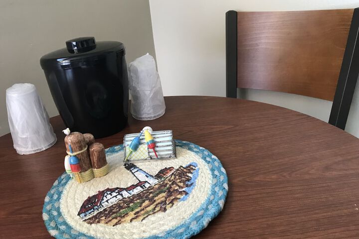 Room 52 of 104