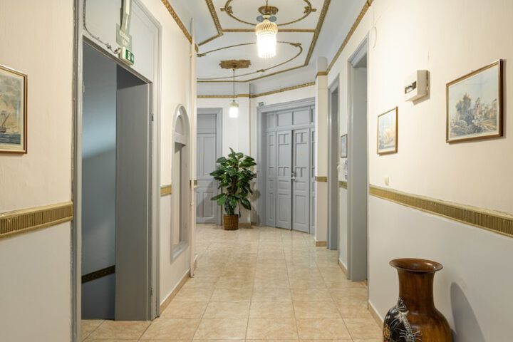 Ballroom/Hall 39 of 41