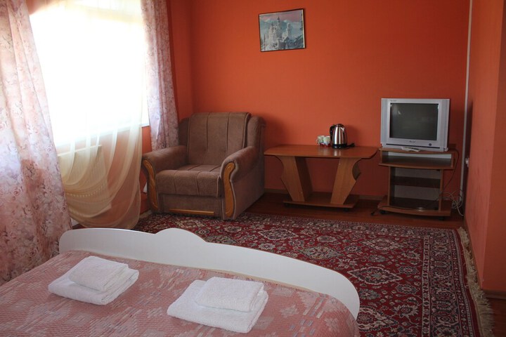 Room 4 of 21