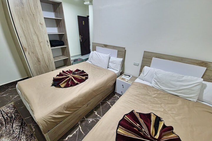 Room 16 of 45