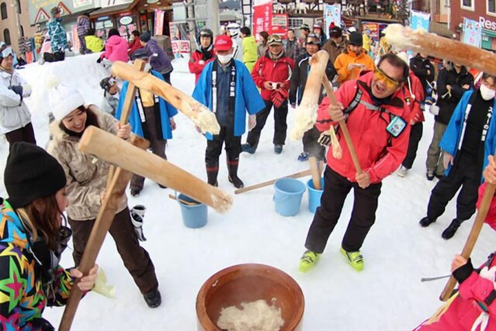 Skiing