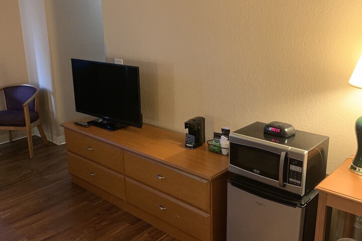 Room 5 of 21