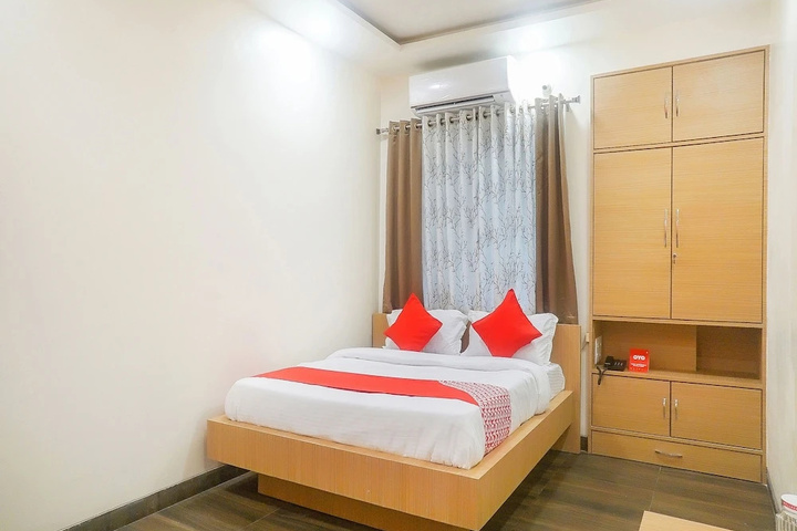 Room 2 of 14