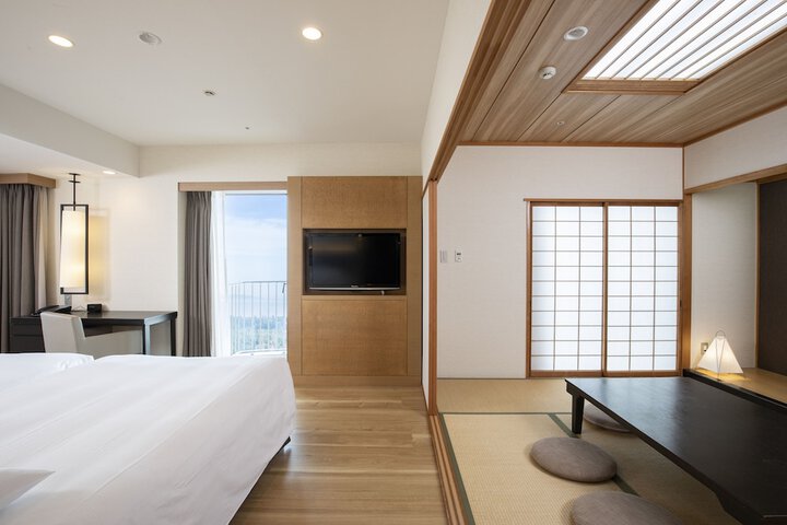 Room 4 of 148