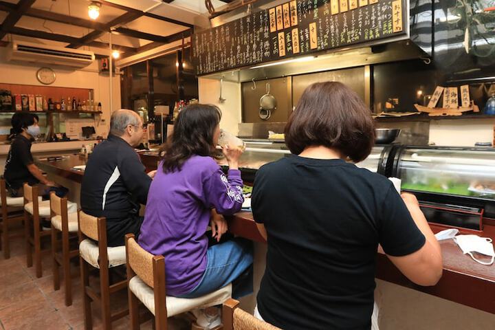 Dining 54 of 73