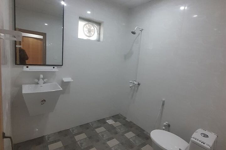 Room 44 of 54