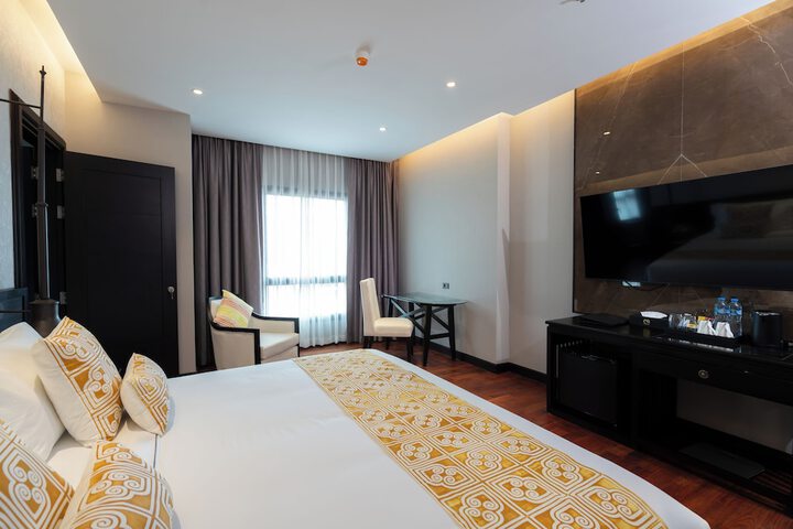 Room 42 of 125