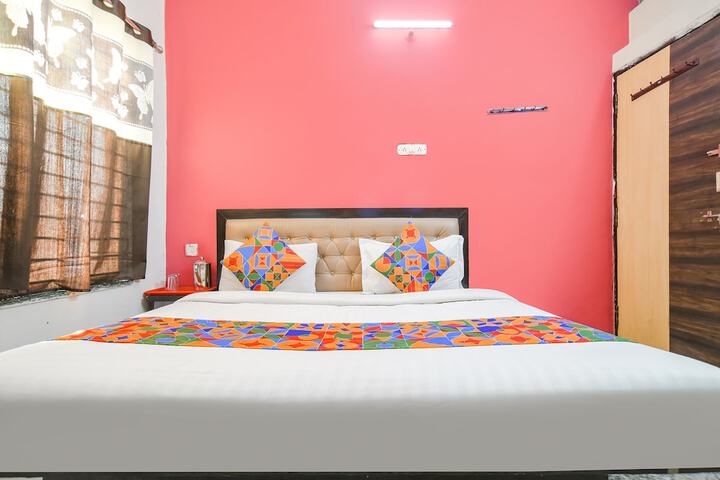 Room 15 of 19