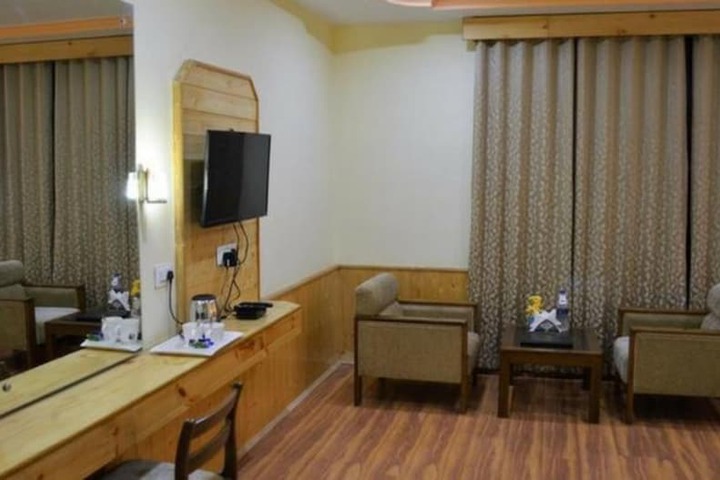 Room 10 of 20