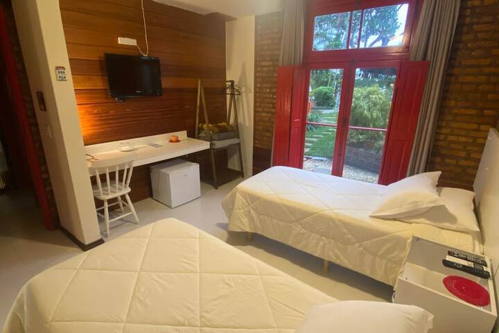 Room 2 of 20