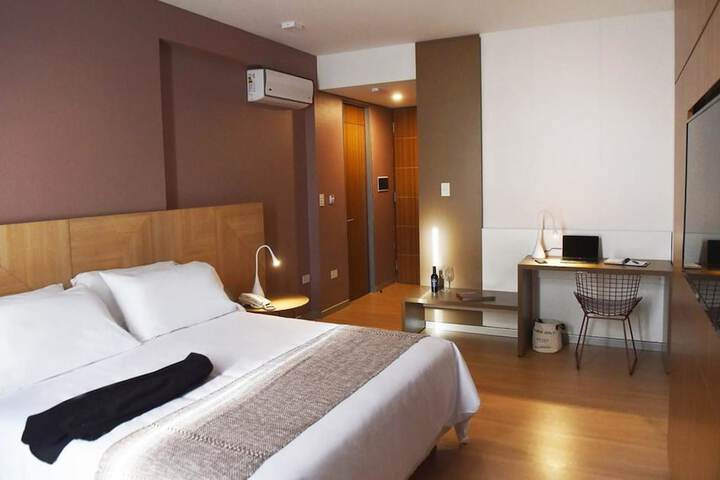 Room 15 of 53