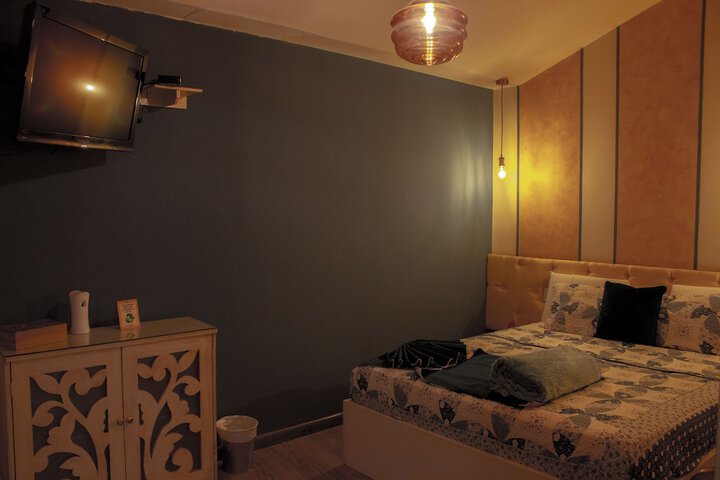 Room 26 of 62